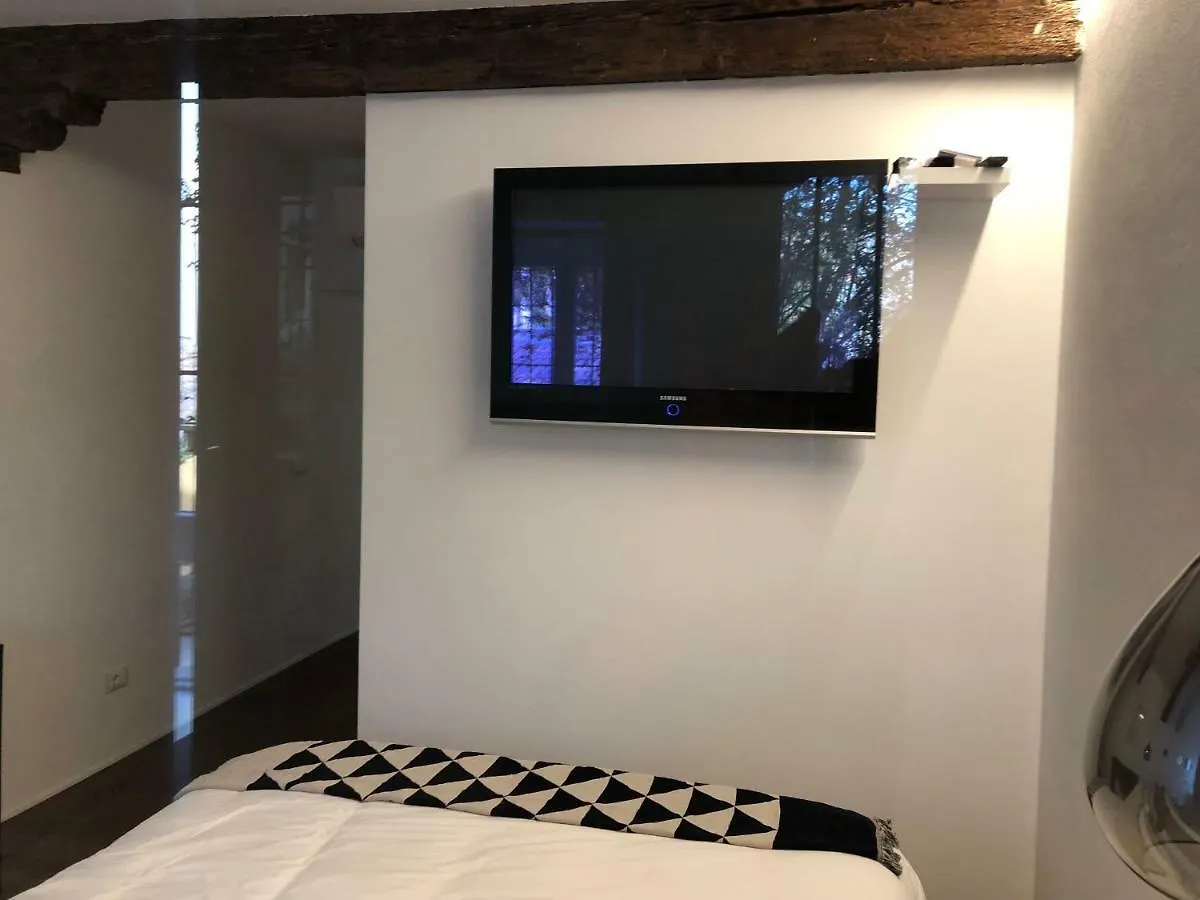 Apartamento Un Piccolo Rifugio A Pochi Passi Dal Duomo Ferrara 0*,